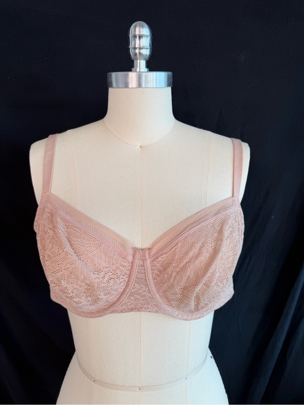 Soma Lace Underwire Bra in nude Hush color